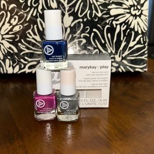 🎉🎊 MK 3 Set of Fingernail 💅🏼 Polish